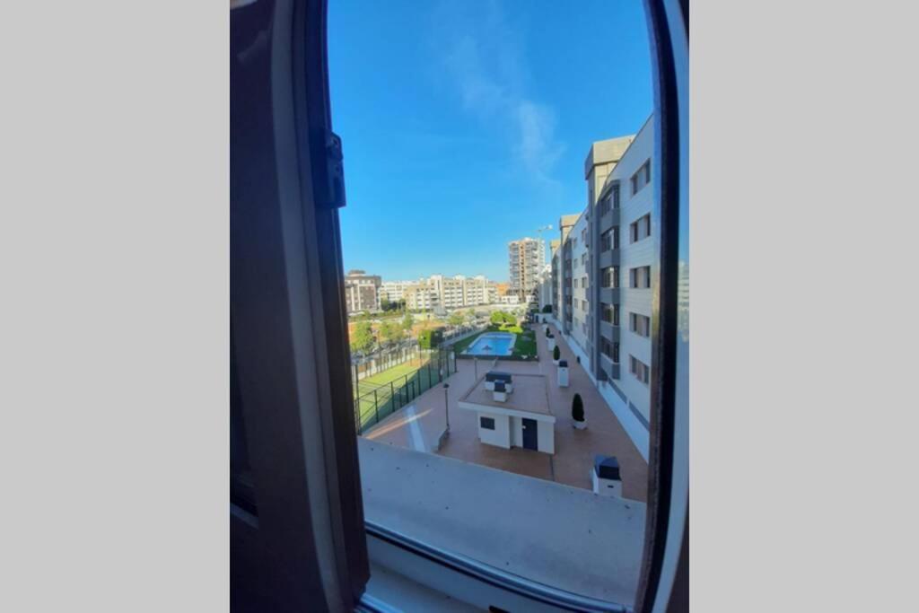Piso Centrico Con Piscina,Parking Y Jacuzzi Leilighet Córdoba Eksteriør bilde